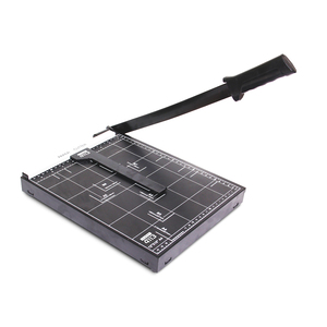 GUILLOTINA STUDMARK 12P X 10P (COLOR NEGRO, CAPACIDAD 10 HOJAS) GUILLOTINA STUDMARK 12P X 10P (COLOR NEGRO, CAPACIDAD 10 HOJAS)